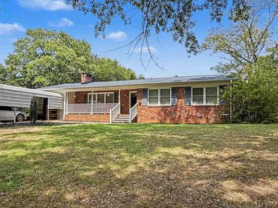 146 Knollcrest Dr