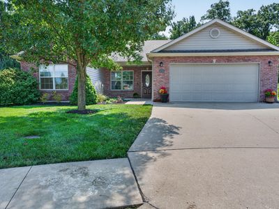 2918 Woods Crossing Dr