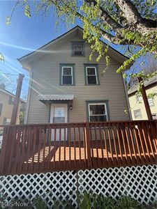 683 Sharon St