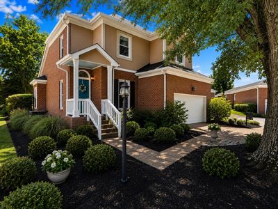 200 Bramley Pl