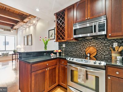 301 Race St APT 410