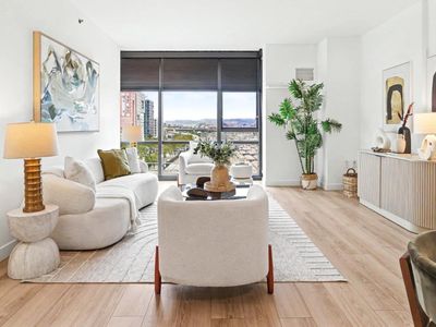 260 King St Unit 555