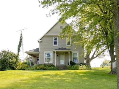 1360 N Cres #750