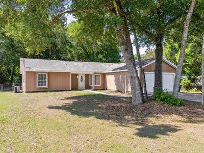 45 Lake Dr