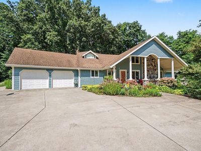 8800 W South Ave
