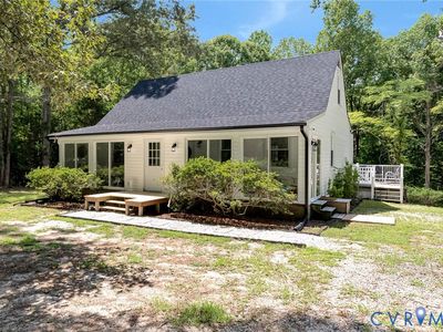 348 Forest Ln