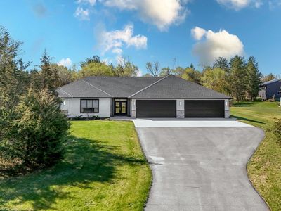 4777 Pine Point Rd