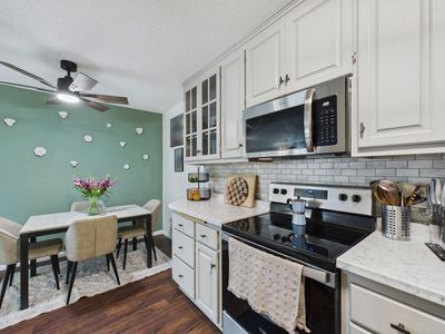 2801 Flag Ave N APT 222