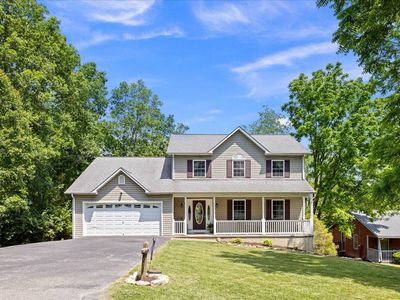 246 Bobcat Ln