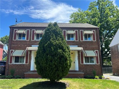 Property at 3381 Sutton Rd, Shaker Heights, OH
