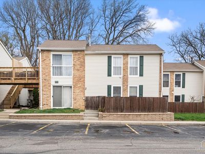 1976 Kenilworth Cir APT E