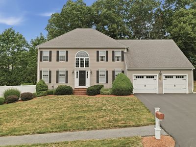 4 Frank Dr