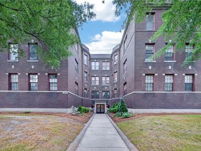 1414 Hampton Blvd
