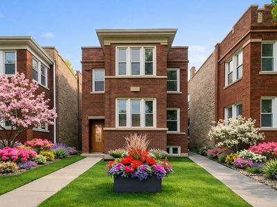 3847 N Spaulding Ave