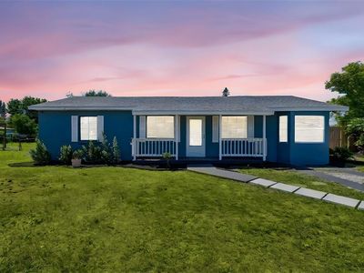 2309 21st Ave W