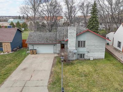 Property at 1120 12th Ave SW, Minot, ND