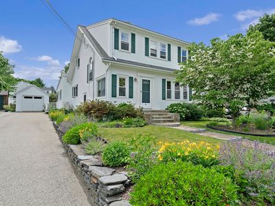 10 Waldron Rd