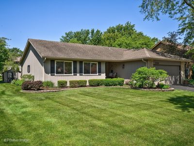 1134 N Pepper Tree Dr