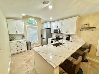 6270 Hollywood Street