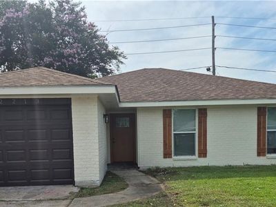 Property at 2213 Yorktowne Dr, La Place, LA