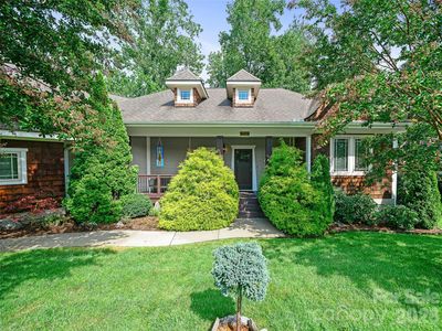 6 Oak Springs Dr