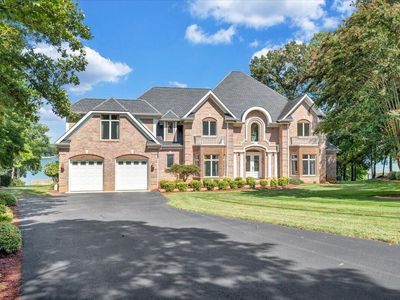 500 Oak Dr