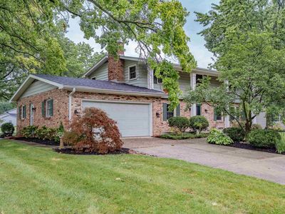 3211 Delray Dr