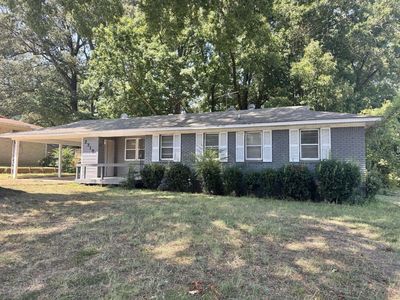Property at 2318 Saint Elmo Ave, Memphis, TN