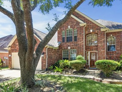 2843 Five Oaks Dr