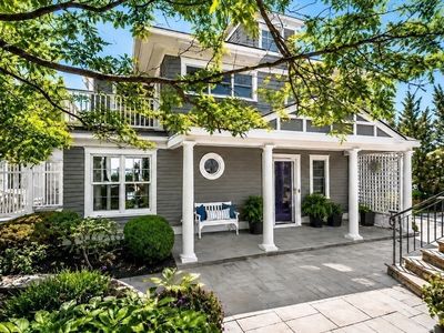 105 Little Nahant Rd