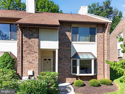 48 Elan Ln