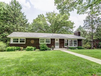 5013 Crystal Lake Dr