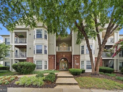 18805 Sparkling Water Dr #7/202