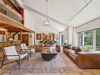 1582 Deer Valley Dr N