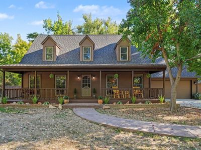 1704 Morning Dr