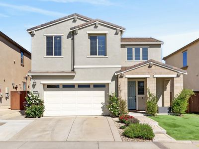 3863 Ivan Way