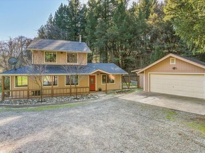 13999 Fifield Rd