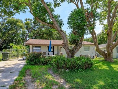 Property at 1005 W MONTROSE STREET, Clermont, FL