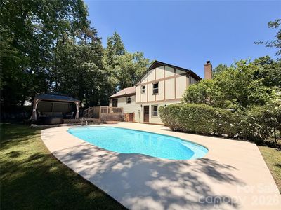 824 Riverwood Rd