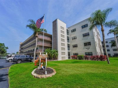 6190 80th St N UNIT 411