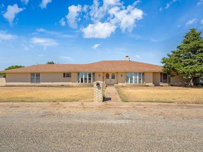 101 Meadow Ln