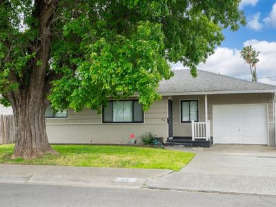 231 E Colorado Street
