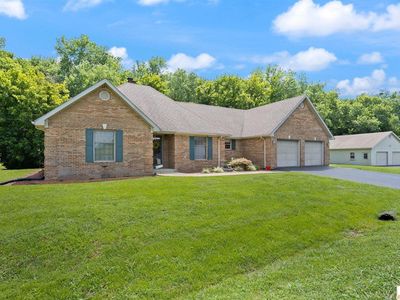 613 Conover Ln