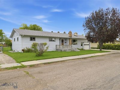 17 N Walnut St