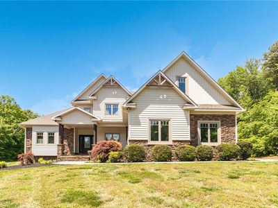 1111 Us Highway 64 E