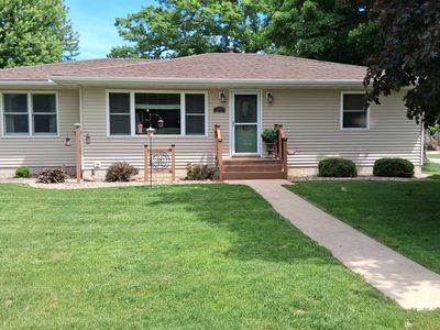 207 2nd St