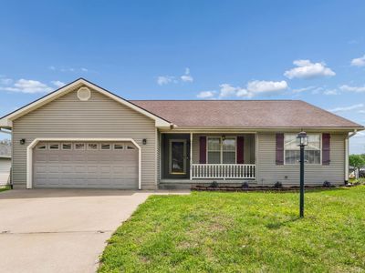 1205 Woods Dr