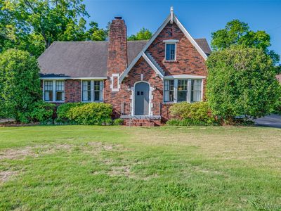 1444 Watson Ave