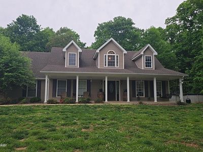 1645 Clarktown Rd