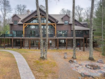 5835 Point O Pines Rd